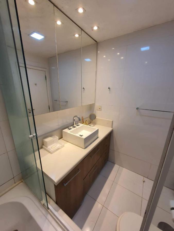 Arpoador Comfort: Beachside Apartment with Fiber Internet Rio de Janeiro Exterior photo